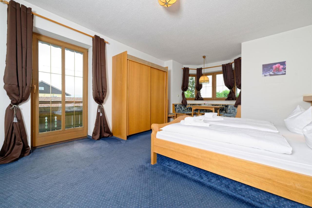 Gaestehaus Unt' Am See Бернау-ам-Кимзее Экстерьер фото